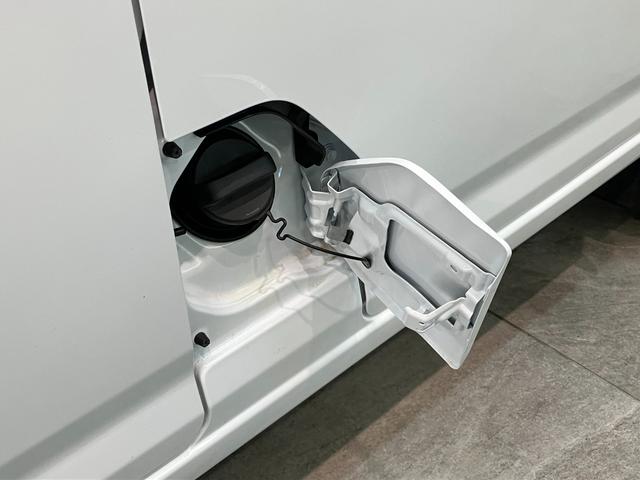 ハイゼットカーゴクルーズ 4WD スマートキー CDステレオ LEDライト衝突被害軽減ブレーキ コーナーセンサー 4WD CDステレオ USB 両側スライドドア LED オートライト 電動格納式ミラー スマートキー マニュアルエアコン 前席パワーウインドウ エコアイドル(滋賀県)の中古車