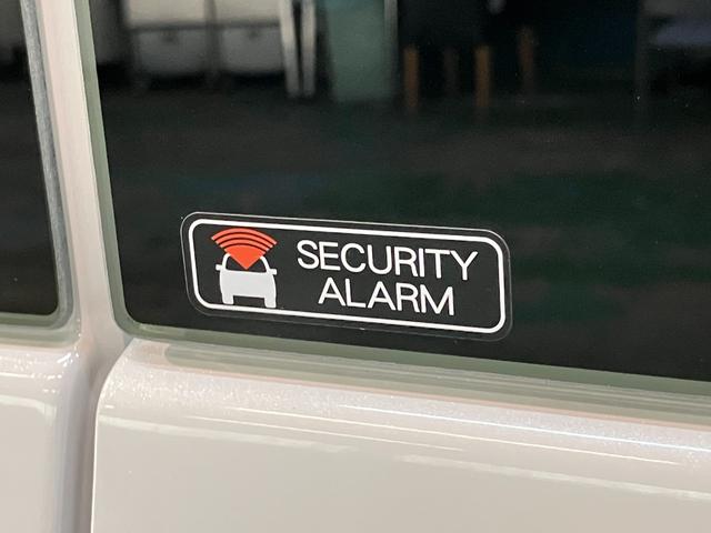 ハイゼットカーゴクルーズ 4WD スマートキー CDステレオ LEDライト衝突被害軽減ブレーキ コーナーセンサー 4WD CDステレオ USB 両側スライドドア LED オートライト 電動格納式ミラー スマートキー マニュアルエアコン 前席パワーウインドウ エコアイドル(滋賀県)の中古車