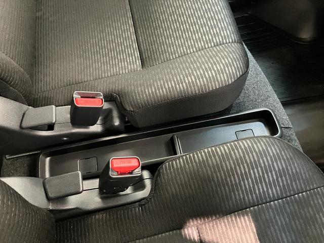 ハイゼットカーゴクルーズ 4WD スマートキー CDステレオ LEDライト衝突被害軽減ブレーキ コーナーセンサー 4WD CDステレオ USB 両側スライドドア LED オートライト 電動格納式ミラー スマートキー マニュアルエアコン 前席パワーウインドウ エコアイドル(滋賀県)の中古車