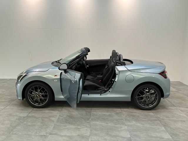 コペンＧＲスポーツ　フルセグナビ　バックカメラ　ＢＢＳアルミＧＲ専用サスペンション　フルセグナビ　ＤＶＤ再生　Ｂｌｕｅｔｏｏｔｈ　ＵＳＢ　バックカメラ　ＥＴＣ　ＭＯＭＯ製ハンドル　レカロシート　ＢＢＳ製アルミ　シートヒーター　ＬＥＤ　パドルシフト　スマートキー（滋賀県）の中古車