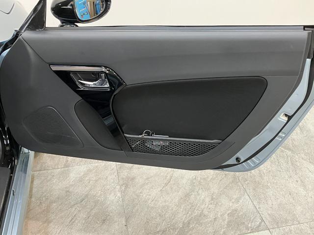 コペンＧＲスポーツ　フルセグナビ　バックカメラ　ＢＢＳアルミＧＲ専用サスペンション　フルセグナビ　ＤＶＤ再生　Ｂｌｕｅｔｏｏｔｈ　ＵＳＢ　バックカメラ　ＥＴＣ　ＭＯＭＯ製ハンドル　レカロシート　ＢＢＳ製アルミ　シートヒーター　ＬＥＤ　パドルシフト　スマートキー（滋賀県）の中古車