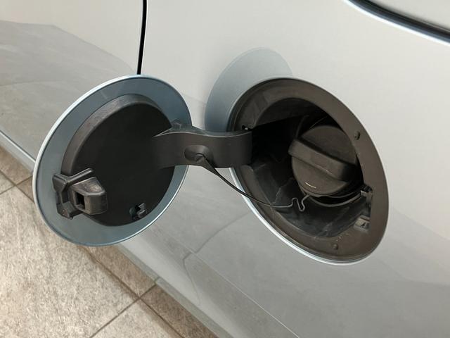 コペンＧＲスポーツ　フルセグナビ　バックカメラ　ＢＢＳアルミＧＲ専用サスペンション　フルセグナビ　ＤＶＤ再生　Ｂｌｕｅｔｏｏｔｈ　ＵＳＢ　バックカメラ　ＥＴＣ　ＭＯＭＯ製ハンドル　レカロシート　ＢＢＳ製アルミ　シートヒーター　ＬＥＤ　パドルシフト　スマートキー（滋賀県）の中古車