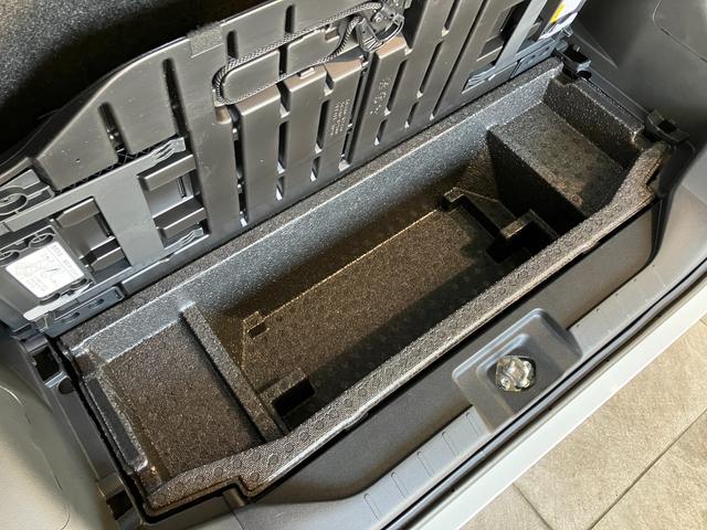 タントカスタムＲＳ　ターボ　フルセグナビ　バックカメラ衝突被害軽減ブレーキ　コーナーセンサー　フルセグナビ　Ｂｌｕｅｔｏｏｔｈ　ＤＶＤ再生　ＵＳＢ　バックカメラ　両側電動スライドドア　前席シートヒーター　ＬＥＤ　オートライト　スマートキー　エコアイドル（滋賀県）の中古車