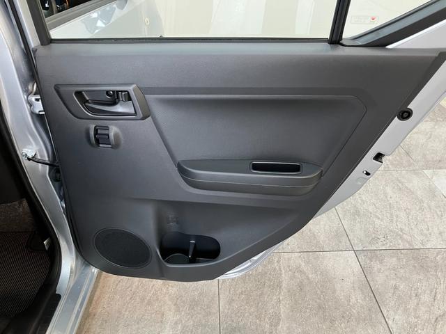 ミライースＬ　ＳＡ３　フルセグナビ　１万３千キロ台　タイヤ新品交換済衝突被害軽減ブレーキ　スマアシ３　コーナーセンサー　フルセグナビ　ＤＶＤ　Ｂｌｕｅｔｏｏｔｈ　ＵＳＢ　バックカメラ　ドラレコ　キーレス　マニュアルレベリング　エコアイドル　タイヤ４本新品交換済（滋賀県）の中古車