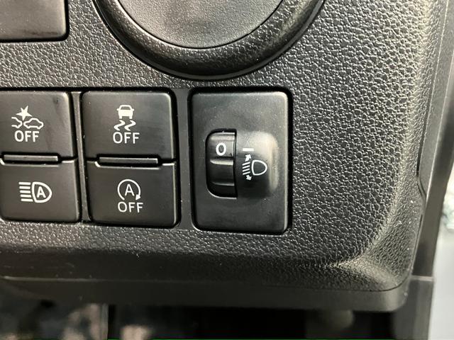 ミライースＬ　ＳＡ３　フルセグナビ　１万３千キロ台　タイヤ新品交換済衝突被害軽減ブレーキ　スマアシ３　コーナーセンサー　フルセグナビ　ＤＶＤ　Ｂｌｕｅｔｏｏｔｈ　ＵＳＢ　バックカメラ　ドラレコ　キーレス　マニュアルレベリング　エコアイドル　タイヤ４本新品交換済（滋賀県）の中古車