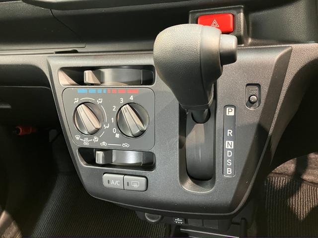 ミライースＬ　ＳＡ３　フルセグナビ　１万３千キロ台　タイヤ新品交換済衝突被害軽減ブレーキ　スマアシ３　コーナーセンサー　フルセグナビ　ＤＶＤ　Ｂｌｕｅｔｏｏｔｈ　ＵＳＢ　バックカメラ　ドラレコ　キーレス　マニュアルレベリング　エコアイドル　タイヤ４本新品交換済（滋賀県）の中古車