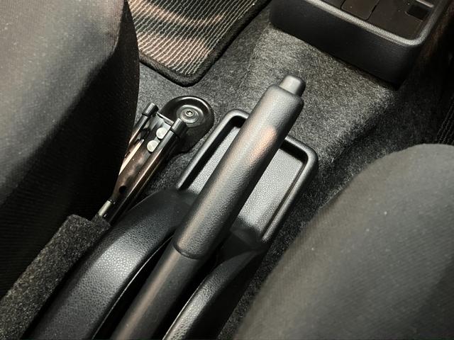 ミライースＬ　ＳＡ３　フルセグナビ　１万３千キロ台　タイヤ新品交換済衝突被害軽減ブレーキ　スマアシ３　コーナーセンサー　フルセグナビ　ＤＶＤ　Ｂｌｕｅｔｏｏｔｈ　ＵＳＢ　バックカメラ　ドラレコ　キーレス　マニュアルレベリング　エコアイドル　タイヤ４本新品交換済（滋賀県）の中古車