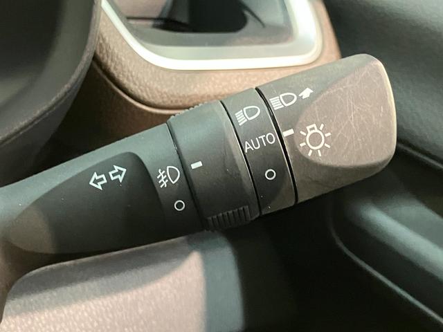 ムーヴＧ　９インチディスプレイオーディオ　左側電動スライドドア衝突被害軽減ブレーキ　コーナーセンサー　９インチディスプレイオーディオ　フルセグ　Ｂｌｕｅｔｏｏｔｈ　ＵＳＢ　バックカメラ　左側電動スライドドア　ＬＥＤ　ワイヤレス充電器　スマートキー　エコアイドル（滋賀県）の中古車