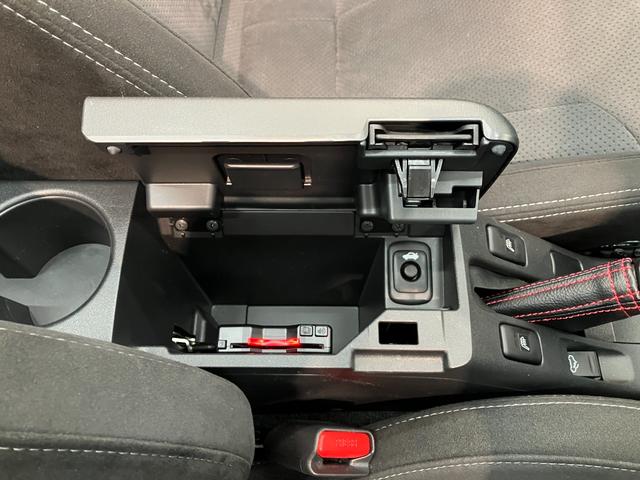 コペンＧＲスポーツ　フルセグナビ　Ｂカメラ　ＢＢＳ　ＨＫＳマフラーＧＲ専用サスペンション　フルセグナビ　ＤＶＤ　Ｂｌｕｅｔｏｏｔｈ　ＵＳＢ　バックカメラ　ドラレコ　ＥＴＣ　ＭＯＭＯ製ハンドル　レカロシート　ＢＢＳアルミ　シートヒーター　ＬＥＤ　ＨＫＳマフラー　ターボ（滋賀県）の中古車