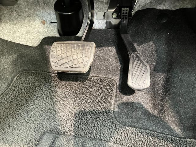 ムーヴキャンバスストライプスＧ　コーナーセンサー　シートヒーター　ＬＥＤ衝突被害軽減ブレーキ　コーナーセンサー　バックカメラ（ナビ装着時用）　両側電動スライドドア　前席シートヒーター　電動パーキングブレーキ　ＬＥＤ　オートライト　オートエアコン　スマートキー　エコアイドル（滋賀県）の中古車