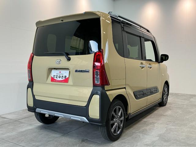 タントファンクロス　９型ディスプレイオーディオ　駐車支援システム衝突被害軽減ブレーキ　コーナーセンサー　９型ディスプレイオーディオ　フルセグ　Ｂｌｕｅｔｏｏｔｈ　ＵＳＢ　パノラマカメラ　両側電動スライドドア　前席シートヒーター　ＬＥＤ　スマートパノラマパーキング（滋賀県）の中古車