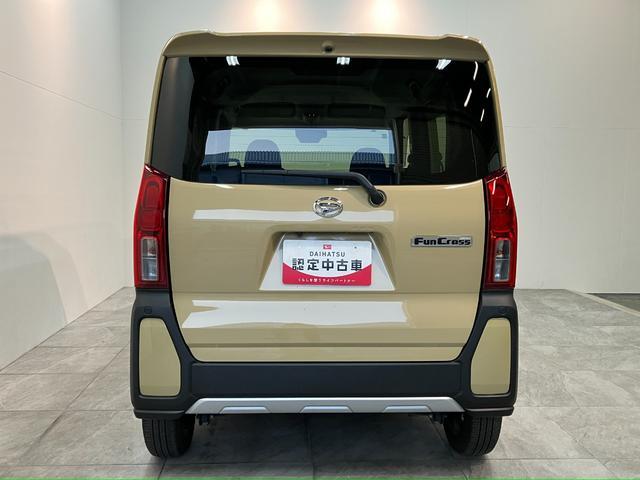 タントファンクロス　９型ディスプレイオーディオ　駐車支援システム衝突被害軽減ブレーキ　コーナーセンサー　９型ディスプレイオーディオ　フルセグ　Ｂｌｕｅｔｏｏｔｈ　ＵＳＢ　パノラマカメラ　両側電動スライドドア　前席シートヒーター　ＬＥＤ　スマートパノラマパーキング（滋賀県）の中古車