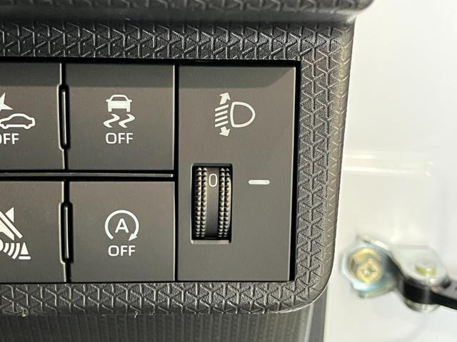 タントＸ　９型ディスプレイオーディオ　フルセグ　届出済未使用車衝突被害軽減ブレーキ　コーナーセンサー　９型ディスプレイオーディオ　フルセグ　Ｂｌｕｅｔｏｏｔｈ　ＵＳＢ　バックカメラ　左側電動スライドドア　前席シートヒーター　ＬＥＤ　スマートキー　エコアイドル（滋賀県）の中古車