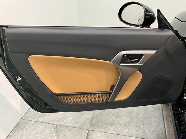 コペンセロ　フルセグナビ　ＥＴＣ２．０　エクスプレイ仕様アルミ電動オープンルーフ　フルセグナビ　ＤＶＤ再生　Ｂｌｕｅｔｏｏｔｈ　ＵＳＢ　ＥＴＣ２．０　シートヒーター　ＬＥＤヘッドライト　オートライト　スマートキー　オートエアコン　エコアイドル（滋賀県）の中古車