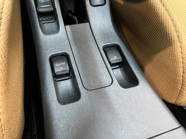 コペンセロ　フルセグナビ　ＥＴＣ２．０　エクスプレイ仕様アルミ電動オープンルーフ　フルセグナビ　ＤＶＤ再生　Ｂｌｕｅｔｏｏｔｈ　ＵＳＢ　ＥＴＣ２．０　シートヒーター　ＬＥＤヘッドライト　オートライト　スマートキー　オートエアコン　エコアイドル（滋賀県）の中古車