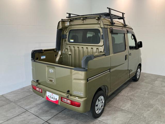 ハイゼットカーゴデッキバンＧＬ　４ＷＤ　ＡＴ車　ＣＤ　ＥＴＣ　キーレスＣＤステレオ　ＥＴＣ　フロントパワーウインドウ　キーレスエントリー　両側スライドドア　マニュアルレベリング　ルーフキャリア　パートタイム４ＷＤ（滋賀県）の中古車