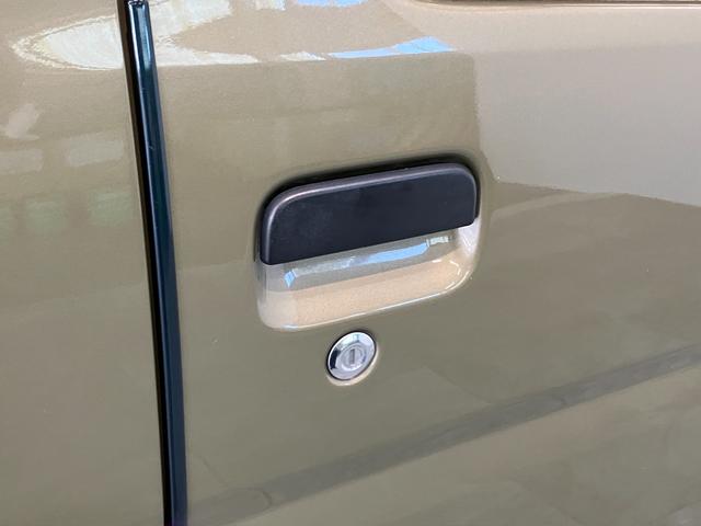 ハイゼットカーゴデッキバンＧＬ　４ＷＤ　ＡＴ車　ＣＤ　ＥＴＣ　キーレスＣＤステレオ　ＥＴＣ　フロントパワーウインドウ　キーレスエントリー　両側スライドドア　マニュアルレベリング　ルーフキャリア　パートタイム４ＷＤ（滋賀県）の中古車