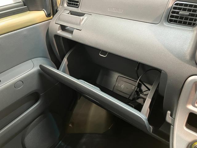 ハイゼットカーゴデッキバンＧＬ　４ＷＤ　ＡＴ車　ＣＤ　ＥＴＣ　キーレスＣＤステレオ　ＥＴＣ　フロントパワーウインドウ　キーレスエントリー　両側スライドドア　マニュアルレベリング　ルーフキャリア　パートタイム４ＷＤ（滋賀県）の中古車