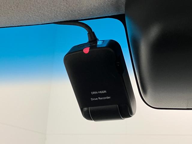 タントカスタムRSトップエディションSA3 8型ナビ バックカメラ衝突被害軽減ブレーキ 8型フルセグナビ Bluetooth DVD再生 USB バックカメラ ドラレコ ETC 両側電動スライドドア LED オートライト オートエアコン スマートキー エコアイドル(滋賀県)の中古車