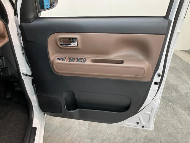 ムーヴキャンバスセオリーＧ　９インチディスプレイオーディオ　届出済未使用車衝突被害軽減ブレーキ　コーナーセンサー　９インチディスプレイオーディオ　フルセグ　Ｂｌｕｅｔｏｏｔｈ　ＵＳＢ　パノラマカメラ　両側電動スライドドア　前席シートヒーター　ＬＥＤ　駐車支援システム（滋賀県）の中古車