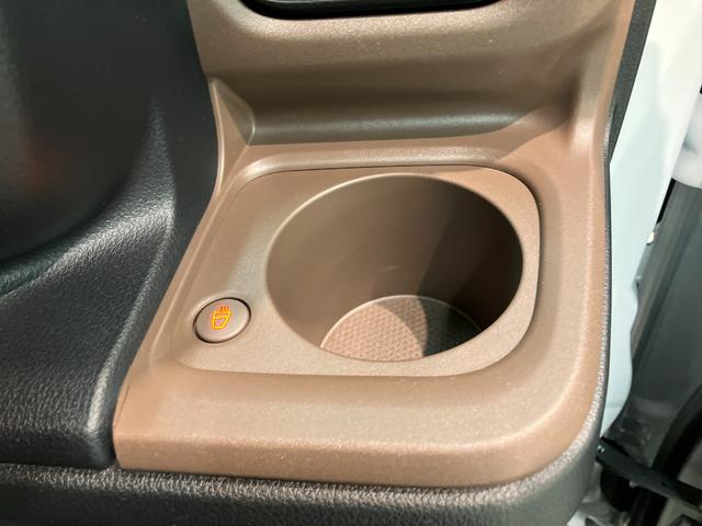 ムーヴキャンバスセオリーＧ　９インチディスプレイオーディオ　届出済未使用車衝突被害軽減ブレーキ　コーナーセンサー　９インチディスプレイオーディオ　フルセグ　Ｂｌｕｅｔｏｏｔｈ　ＵＳＢ　パノラマカメラ　両側電動スライドドア　前席シートヒーター　ＬＥＤ　駐車支援システム（滋賀県）の中古車