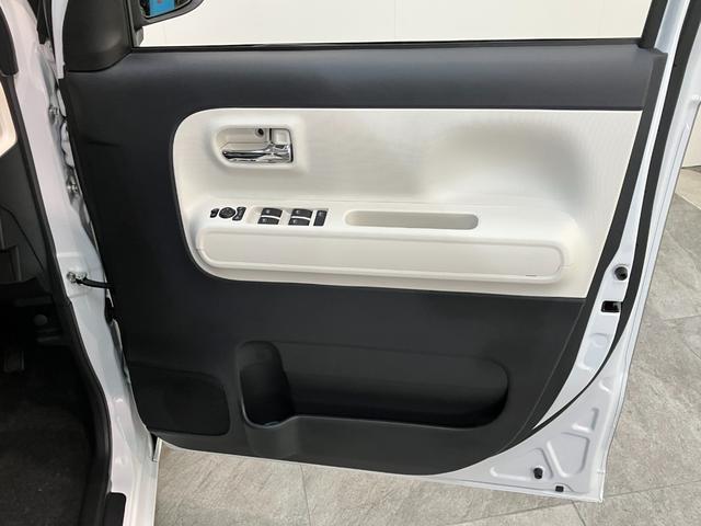 ムーヴキャンバスストライプスＧ　９型ディスプレイオーディオ　届出済未使用車衝突被害軽減ブレーキ　コーナーセンサー　９型ディスプレイオーディオ　フルセグ　Ｂｌｕｅｔｏｏｔｈ　ＵＳＢ　バックカメラ　両側電動スライドドア　前席シートヒーター　ＬＥＤ　ワイヤレス充電器　エコアイドル（滋賀県）の中古車