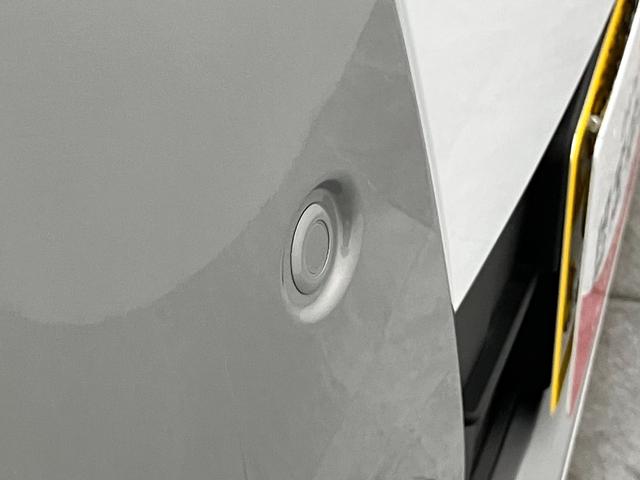 ムーヴキャンバスストライプスＧ　９型ディスプレイオーディオ　届出済未使用車衝突被害軽減ブレーキ　コーナーセンサー　９型ディスプレイオーディオ　フルセグ　Ｂｌｕｅｔｏｏｔｈ　ＵＳＢ　バックカメラ　両側電動スライドドア　前席シートヒーター　ＬＥＤ　ワイヤレス充電器　エコアイドル（滋賀県）の中古車