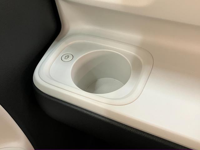 ムーヴキャンバスストライプスＧ　９型ディスプレイオーディオ　届出済未使用車衝突被害軽減ブレーキ　コーナーセンサー　９型ディスプレイオーディオ　フルセグ　Ｂｌｕｅｔｏｏｔｈ　ＵＳＢ　バックカメラ　両側電動スライドドア　前席シートヒーター　ＬＥＤ　ワイヤレス充電器　エコアイドル（滋賀県）の中古車