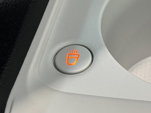 ムーヴキャンバスストライプスＧ　９型ディスプレイオーディオ　届出済未使用車衝突被害軽減ブレーキ　コーナーセンサー　９型ディスプレイオーディオ　フルセグ　Ｂｌｕｅｔｏｏｔｈ　ＵＳＢ　バックカメラ　両側電動スライドドア　前席シートヒーター　ＬＥＤ　ワイヤレス充電器　エコアイドル（滋賀県）の中古車