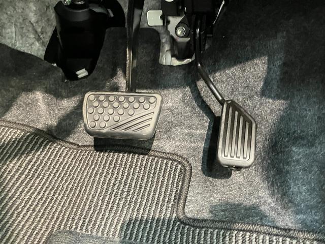 ミライースＬ　ＳＡIII　コーナーセンサー　オートライト　キーレス衝突被害軽減ブレーキ　コーナーセンサー　バックカメラ（ナビ装着時用）　オートライト　マニュアルレベリング　マニュアルエアコン　キーレスエントリー　エコアイドル（滋賀県）の中古車