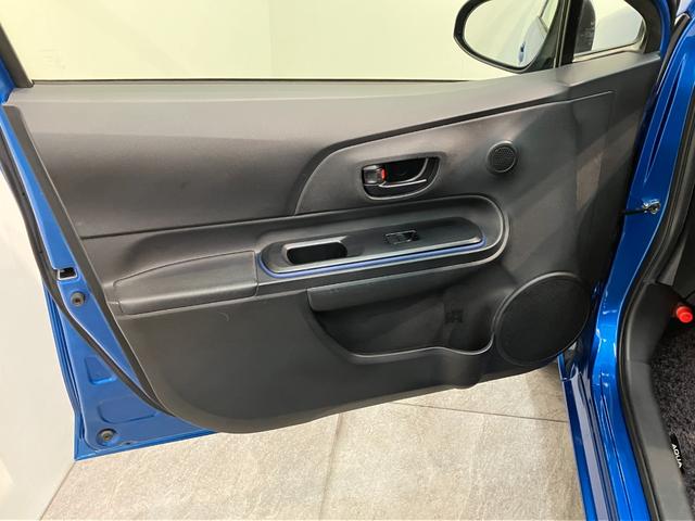 アクアS フルセグナビ バックカメラ スマートキー 車検整備付フルセグナビ DVD再生 Bluetooth バックカメラ ETC オートライト オートエアコン スマートキー マニュアルレベリング 電動格納式ミラー ハイブリッド車 タイヤ4本新品交換済み(滋賀県)の中古車