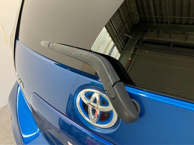 アクアS フルセグナビ バックカメラ スマートキー 車検整備付フルセグナビ DVD再生 Bluetooth バックカメラ ETC オートライト オートエアコン スマートキー マニュアルレベリング 電動格納式ミラー ハイブリッド車 タイヤ4本新品交換済み(滋賀県)の中古車