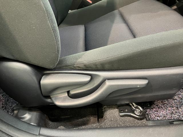 アクアS フルセグナビ バックカメラ スマートキー 車検整備付フルセグナビ DVD再生 Bluetooth バックカメラ ETC オートライト オートエアコン スマートキー マニュアルレベリング 電動格納式ミラー ハイブリッド車 タイヤ4本新品交換済み(滋賀県)の中古車