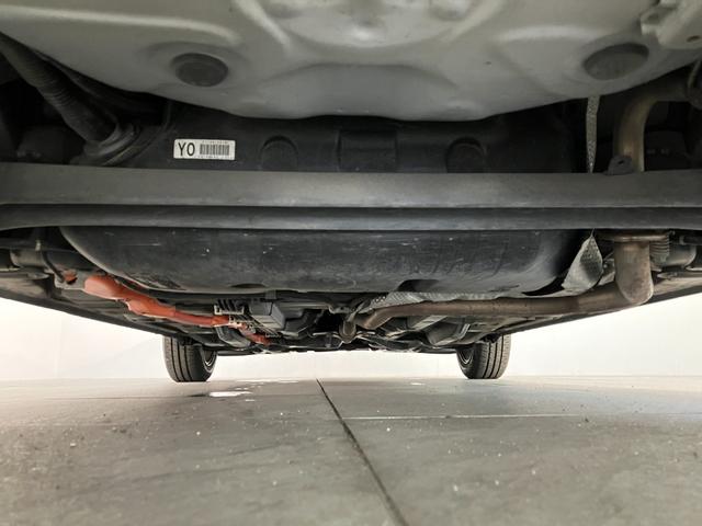 アクアS フルセグナビ バックカメラ スマートキー 車検整備付フルセグナビ DVD再生 Bluetooth バックカメラ ETC オートライト オートエアコン スマートキー マニュアルレベリング 電動格納式ミラー ハイブリッド車 タイヤ4本新品交換済み(滋賀県)の中古車