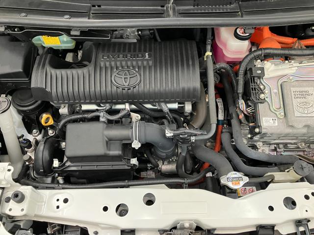 シエンタハイブリッドＧ　クエロ　コーナーセンサー　ワンセグナビトヨタセーフティセンス　コーナーセンサー　ワンセグナビ　Ｂｌｕｅｔｏｏｔｈ　バックカメラ　ＥＴＣ　前席シートヒーター　両側電動スライドドア　ＬＥＤ　オートエアコン　電動格納式ミラー　スマートキー（滋賀県）の中古車