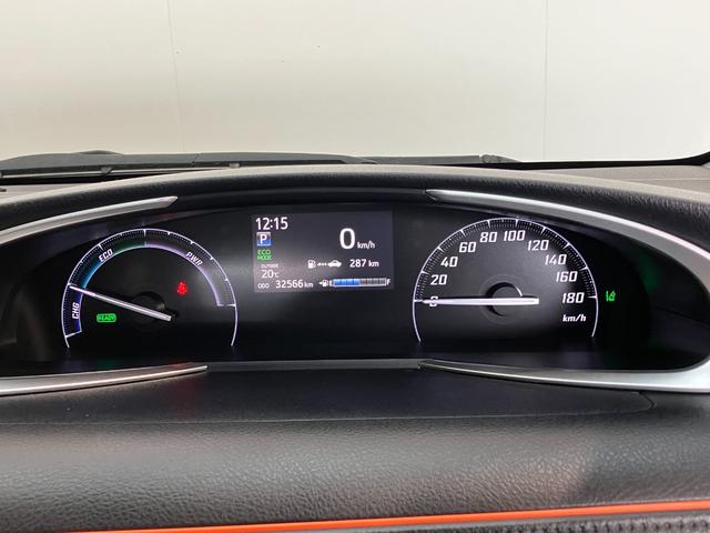 シエンタハイブリッドＧ　クエロ　コーナーセンサー　ワンセグナビトヨタセーフティセンス　コーナーセンサー　ワンセグナビ　Ｂｌｕｅｔｏｏｔｈ　バックカメラ　ＥＴＣ　前席シートヒーター　両側電動スライドドア　ＬＥＤ　オートエアコン　電動格納式ミラー　スマートキー（滋賀県）の中古車