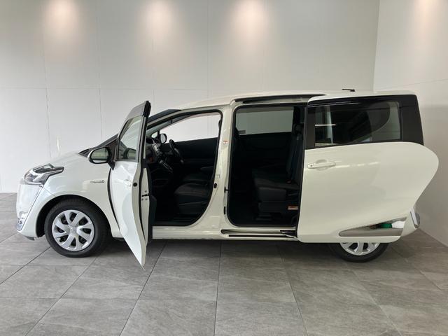 シエンタハイブリッドＧ　クエロ　コーナーセンサー　ワンセグナビトヨタセーフティセンス　コーナーセンサー　ワンセグナビ　Ｂｌｕｅｔｏｏｔｈ　バックカメラ　ＥＴＣ　前席シートヒーター　両側電動スライドドア　ＬＥＤ　オートエアコン　電動格納式ミラー　スマートキー（滋賀県）の中古車