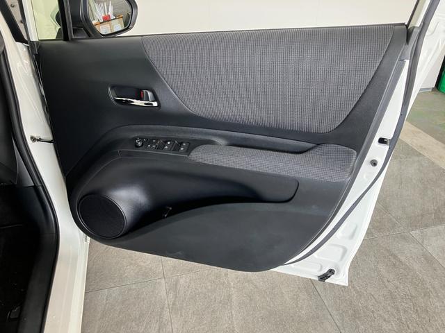 シエンタハイブリッドＧ　クエロ　コーナーセンサー　ワンセグナビトヨタセーフティセンス　コーナーセンサー　ワンセグナビ　Ｂｌｕｅｔｏｏｔｈ　バックカメラ　ＥＴＣ　前席シートヒーター　両側電動スライドドア　ＬＥＤ　オートエアコン　電動格納式ミラー　スマートキー（滋賀県）の中古車