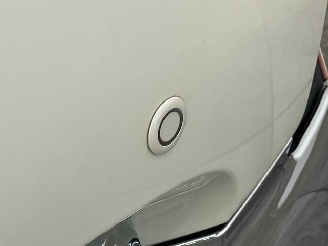 シエンタハイブリッドＧ　クエロ　コーナーセンサー　ワンセグナビトヨタセーフティセンス　コーナーセンサー　ワンセグナビ　Ｂｌｕｅｔｏｏｔｈ　バックカメラ　ＥＴＣ　前席シートヒーター　両側電動スライドドア　ＬＥＤ　オートエアコン　電動格納式ミラー　スマートキー（滋賀県）の中古車