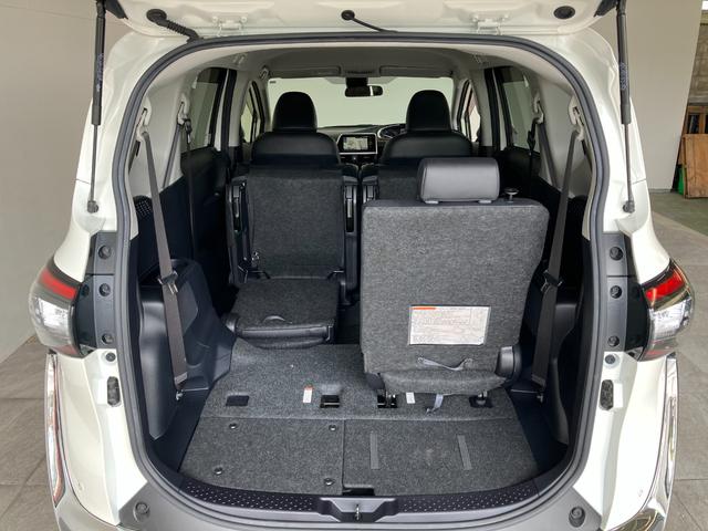 シエンタハイブリッドＧ　クエロ　コーナーセンサー　ワンセグナビトヨタセーフティセンス　コーナーセンサー　ワンセグナビ　Ｂｌｕｅｔｏｏｔｈ　バックカメラ　ＥＴＣ　前席シートヒーター　両側電動スライドドア　ＬＥＤ　オートエアコン　電動格納式ミラー　スマートキー（滋賀県）の中古車