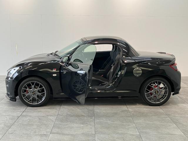 コペンＧＲスポーツ　ターボ　フルセグナビ　バックカメラ　ＬＥＤＧＲ専用サスペンション　フルセグナビ　ＤＶＤ再生　Ｂｌｕｅｔｏｏｔｈ　ＵＳＢ　バックカメラ　ＥＴＣ車載器　ＭＯＭＯ製ハンドル　パドルシフト　レカロシート　ＢＢＳ製アルミホイール　シートヒーター　ＬＥＤ（滋賀県）の中古車