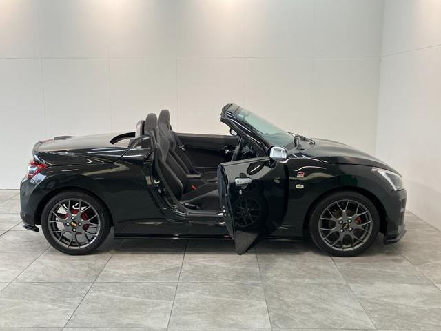 コペンＧＲスポーツ　ターボ　フルセグナビ　バックカメラ　ＬＥＤＧＲ専用サスペンション　フルセグナビ　ＤＶＤ再生　Ｂｌｕｅｔｏｏｔｈ　ＵＳＢ　バックカメラ　ＥＴＣ車載器　ＭＯＭＯ製ハンドル　パドルシフト　レカロシート　ＢＢＳ製アルミホイール　シートヒーター　ＬＥＤ（滋賀県）の中古車