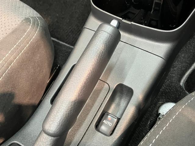 コペンＧＲスポーツ　ターボ　フルセグナビ　バックカメラ　ＬＥＤＧＲ専用サスペンション　フルセグナビ　ＤＶＤ再生　Ｂｌｕｅｔｏｏｔｈ　ＵＳＢ　バックカメラ　ＥＴＣ車載器　ＭＯＭＯ製ハンドル　パドルシフト　レカロシート　ＢＢＳ製アルミホイール　シートヒーター　ＬＥＤ（滋賀県）の中古車