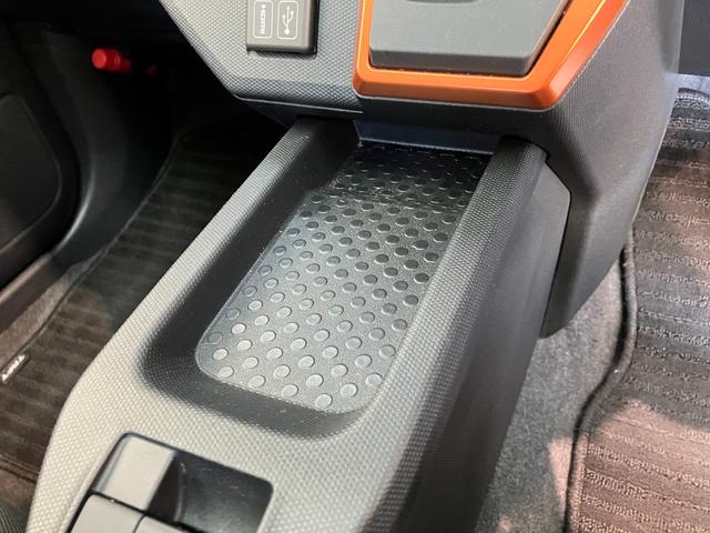 タフトG 10型フルセグナビ 前後ドラレコ Bカメラ LED衝突被害軽減ブレーキ コーナーセンサー 10型フルセグナビ DVD Bluetooth USB バックカメラ 前後ドラレコ 前席シートヒーター 電動パーキング LED オートライト スマートキー(滋賀県)の中古車