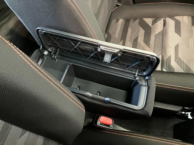 タフトG 10型フルセグナビ 前後ドラレコ Bカメラ LED衝突被害軽減ブレーキ コーナーセンサー 10型フルセグナビ DVD Bluetooth USB バックカメラ 前後ドラレコ 前席シートヒーター 電動パーキング LED オートライト スマートキー(滋賀県)の中古車