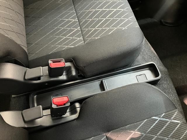 アトレーＲＳ　ターボ　４ＷＤ　レーダークルコン　届出済未使用車衝突被害軽減ブレーキ　コーナーセンサー　４ＷＤ　ターボ　バックカメラ（ナビ装着時用）　両側電動スライドドア　ＬＥＤ　オートライト　レーダクルーズコントロール　オートエアコン　スマートキー　エコアイドル（滋賀県）の中古車