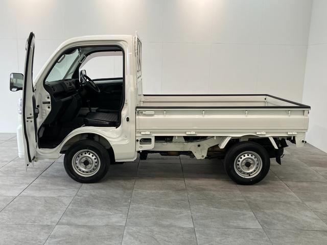 ハイゼットトラックスタンダード 4WD CVT コーナーセンサー 車検整備付衝突被害軽減ブレーキ コーナーセンサー パートタイム4WD AM/FMラジオ マニュアルエアコン マニュアルレベリング オートライト ゲートプロテクター 荷台マット(滋賀県)の中古車