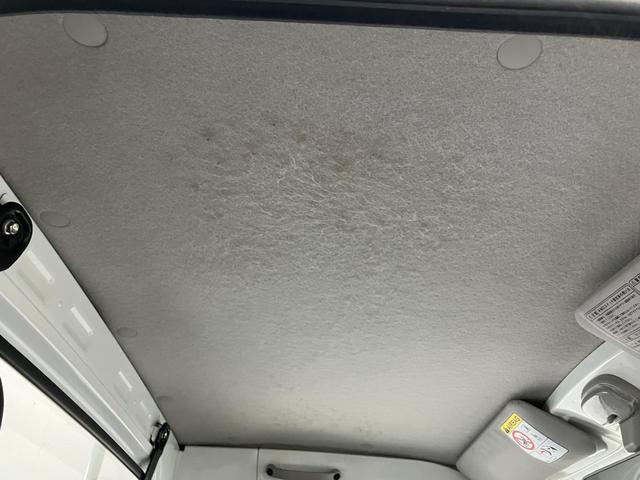 ハイゼットトラックスタンダード 4WD CVT コーナーセンサー 車検整備付衝突被害軽減ブレーキ コーナーセンサー パートタイム4WD AM/FMラジオ マニュアルエアコン マニュアルレベリング オートライト ゲートプロテクター 荷台マット(滋賀県)の中古車