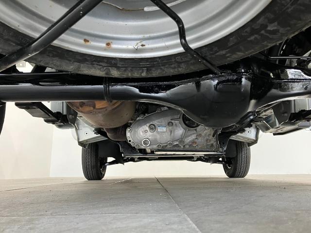 ハイゼットトラックスタンダード 4WD CVT コーナーセンサー 車検整備付衝突被害軽減ブレーキ コーナーセンサー パートタイム4WD AM/FMラジオ マニュアルエアコン マニュアルレベリング オートライト ゲートプロテクター 荷台マット(滋賀県)の中古車