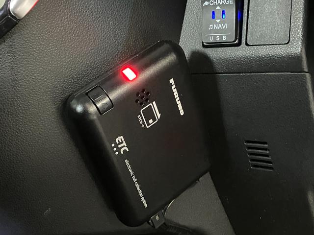 タントカスタムＸトップエディションＶＳ　ＳＡ３　ナビ　Ｐカメラ衝突被害軽減ブレーキ　フルセグナビ　Ｂｌｕｅｔｏｏｔｈ　ＤＶＤ　ＵＳＢ　パノラマカメラ　ＥＴＣ　両側電動スライドドア　運転席シートヒーター　ＬＥＤ　オートライト　スマートキー　電格ミラー　エコアイドル（滋賀県）の中古車